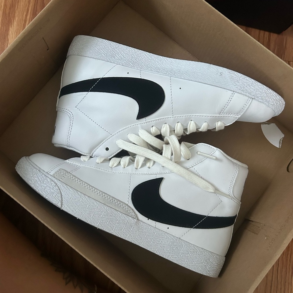 Nike White Sneakers with Black Details
